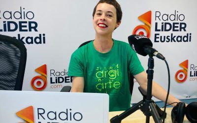 Charlando de Argi Arte en la emisora Salón Líder Euskadi